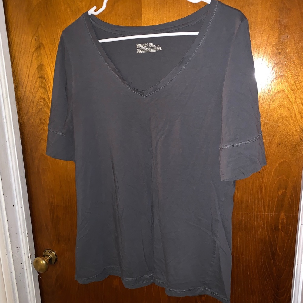 ⭐️Closeout Price⭐️ Mossimo Tee